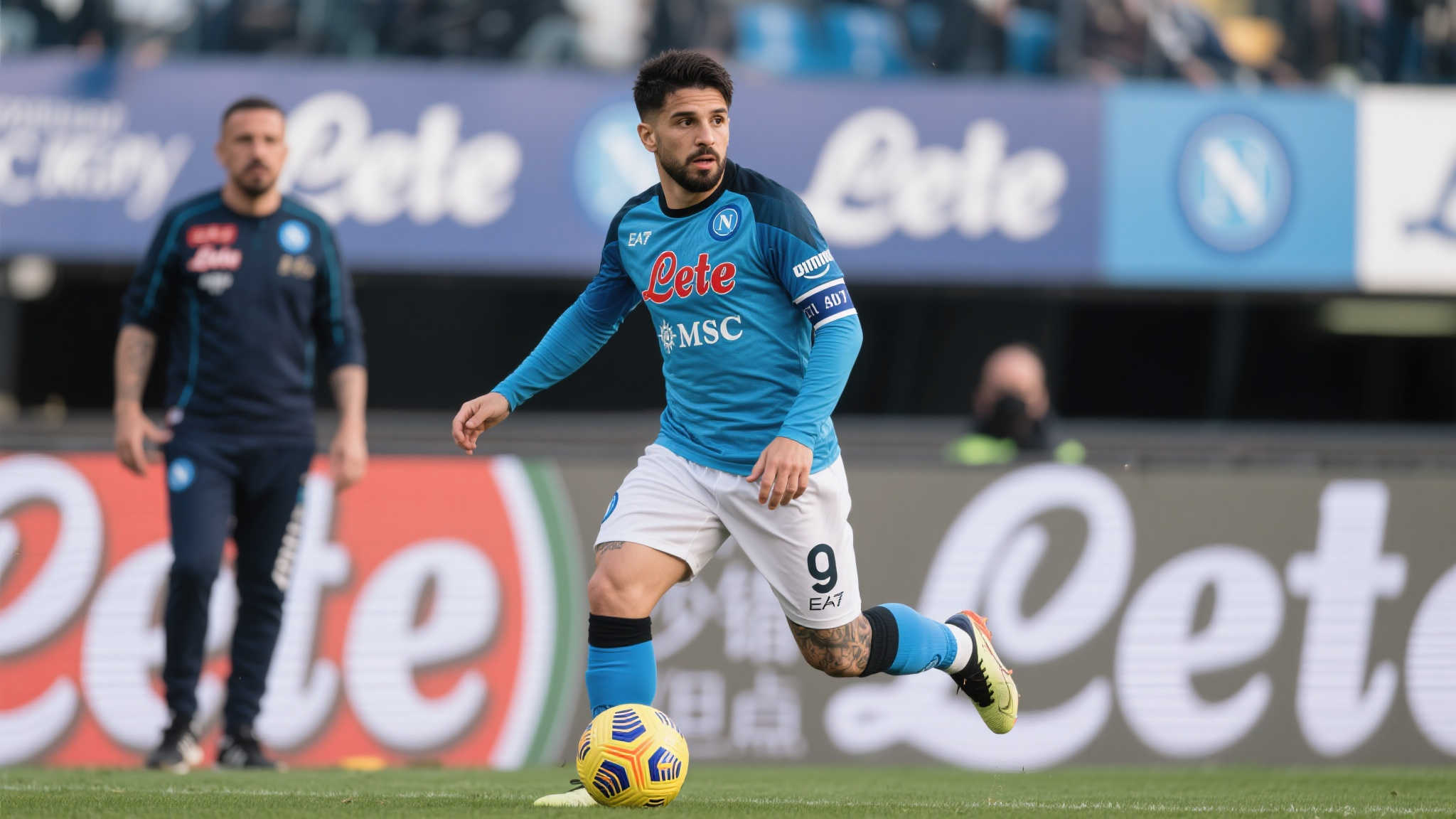 斯基拉：弗洛伦肖无缘孔蒂战术构想，今夏或再度告别那不勒斯